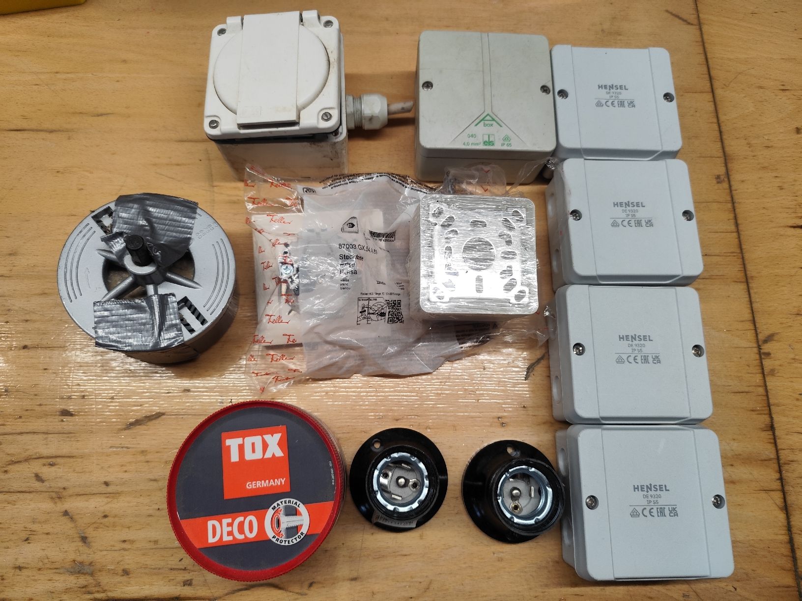 Interruttori: LOT Elektrozubehör – Usato da Hellbühl venduto da 30R_R30 2