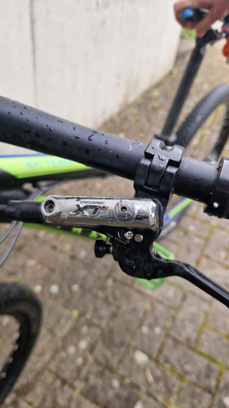 Ghost Biciclette: Ghost 4X Team Mountainbike – Usato da Lengnau AG venduto da kat_frq9 4