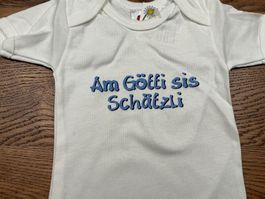 Cooler Baby Body Gr.62/68 am Götti sis Schätzeli