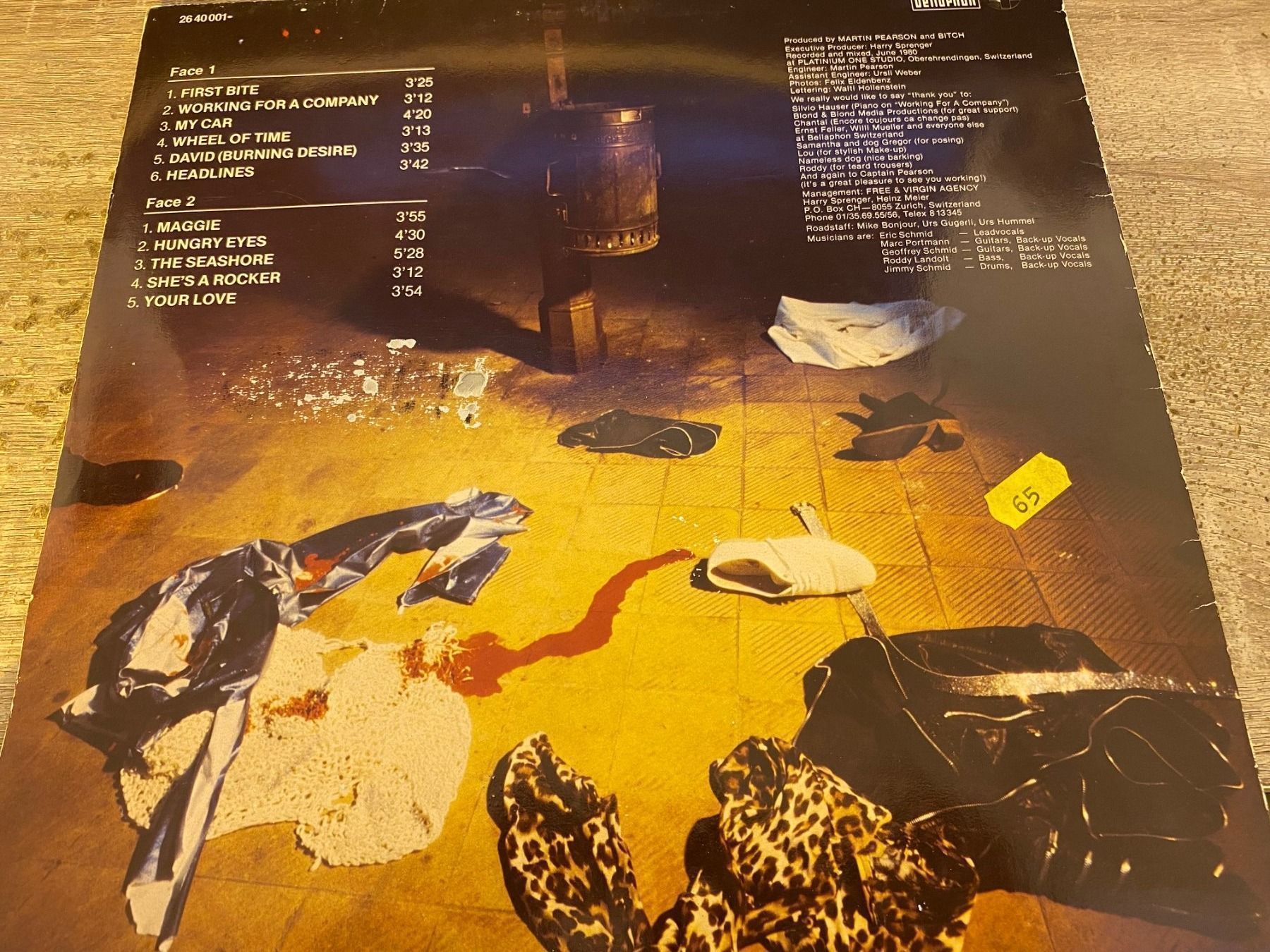 Vinyles: Bitch : First Bite – D'occasion à Clarens par Surcouf91 1