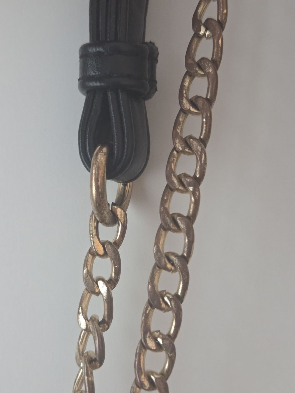 Borse da donna: Schwarze Handtasche  – Usato da Bassersdorf venduto da ale_2ftz 1
