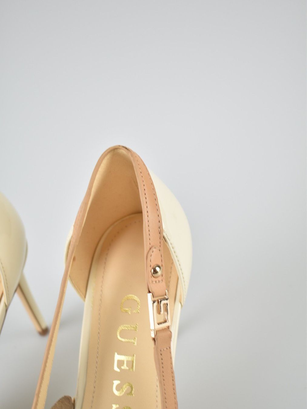 Guess Scarpe da donna: Guess "Ricky" Lack High Heels, neu, Gr.37 – Nuovo (secondo la descrizione) da Nürensdorf venduto da 2ND_STORY 5