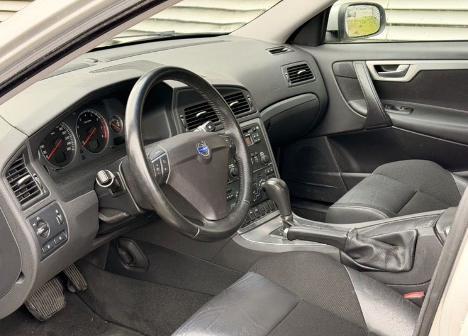 Volvo Automobili: Volvo s60 bi-Fuel – Usato da Watt venduto da m_y_8xvj 3