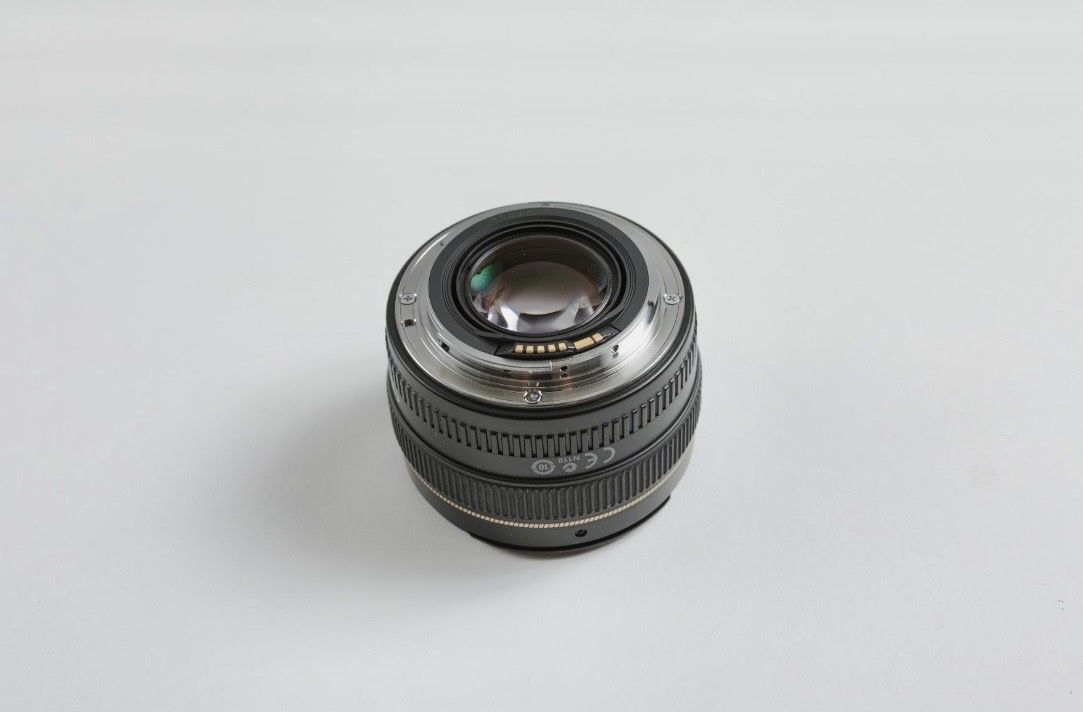 Canon Obiettivi: Canon EF 50mm f1.4 usm – Usato da scuol venduto da Totip76 2