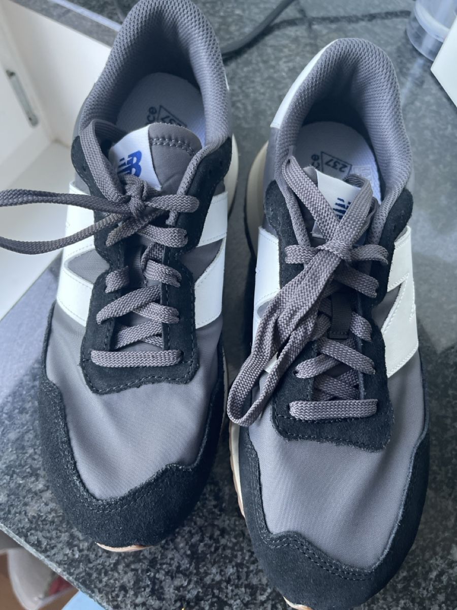 New Balance Scarpe da donna: New Balance 237 Grösse 42Top! – Nuovo e nell'imballaggio originale da Riehen venduto da markstre11 1