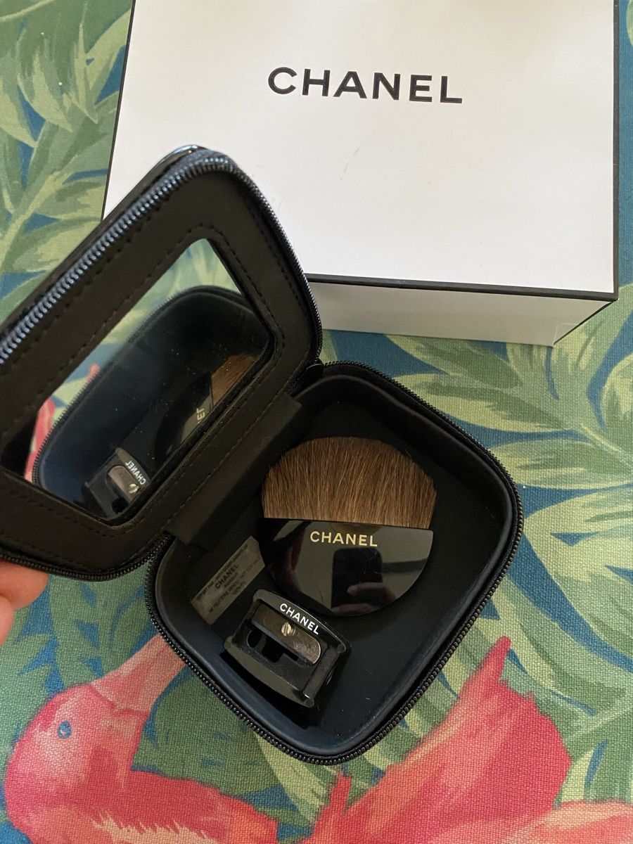 Chanel Custodie per cosmetici: Accessoires Chanel – Nuovo e nell'imballaggio originale da Bouveret venduto da wes_7zll
