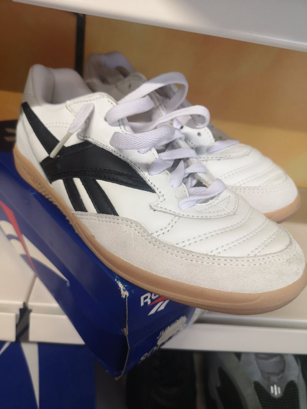 Reebok Herrenschuhe: Reebok – Neu und originalverpackt aus Möhlin von Highwaytom