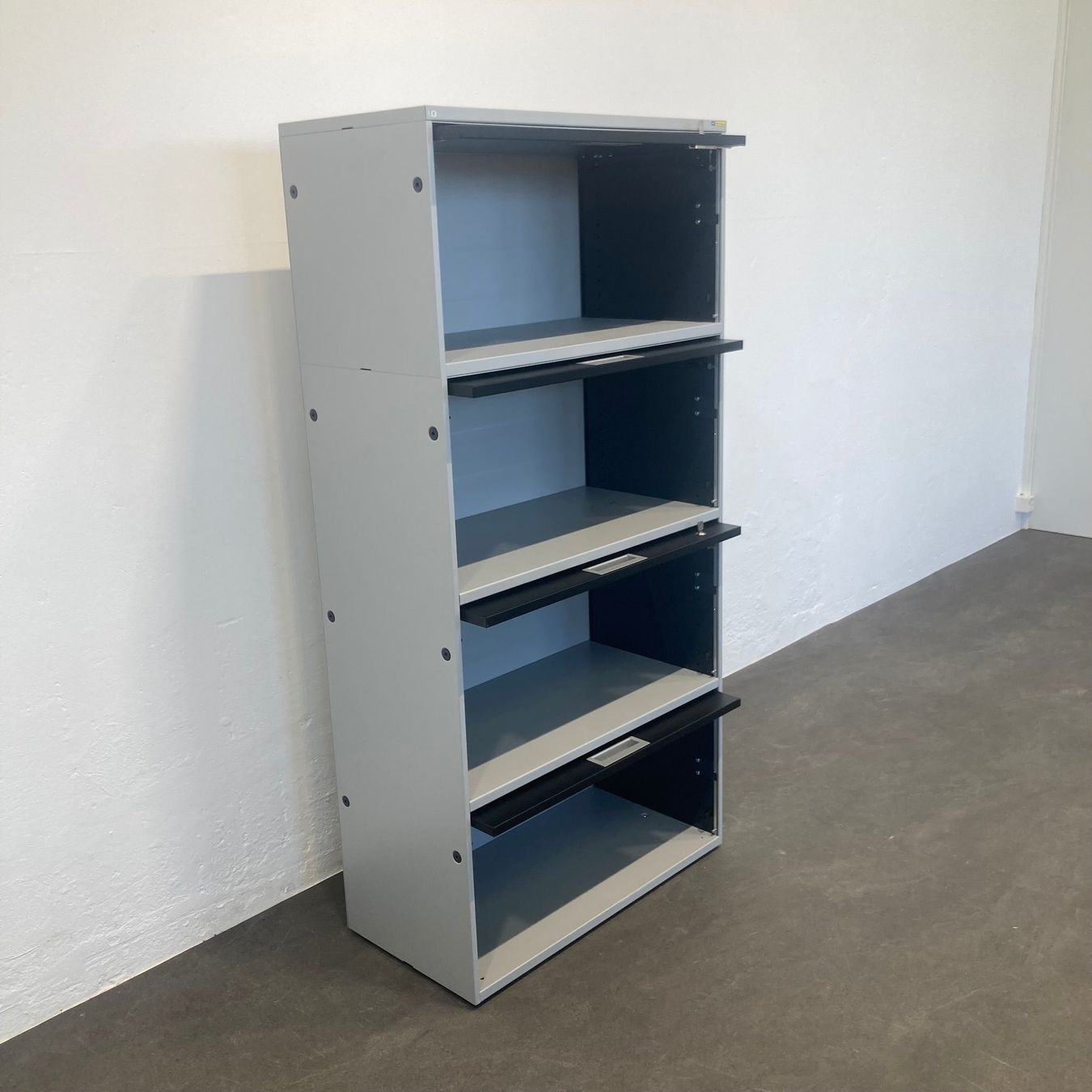 Lista Armoires: Lista Office LO Qub Modul-Kombination 4-OH – D'occasion à Schönenwerd par mcofficeshop 3