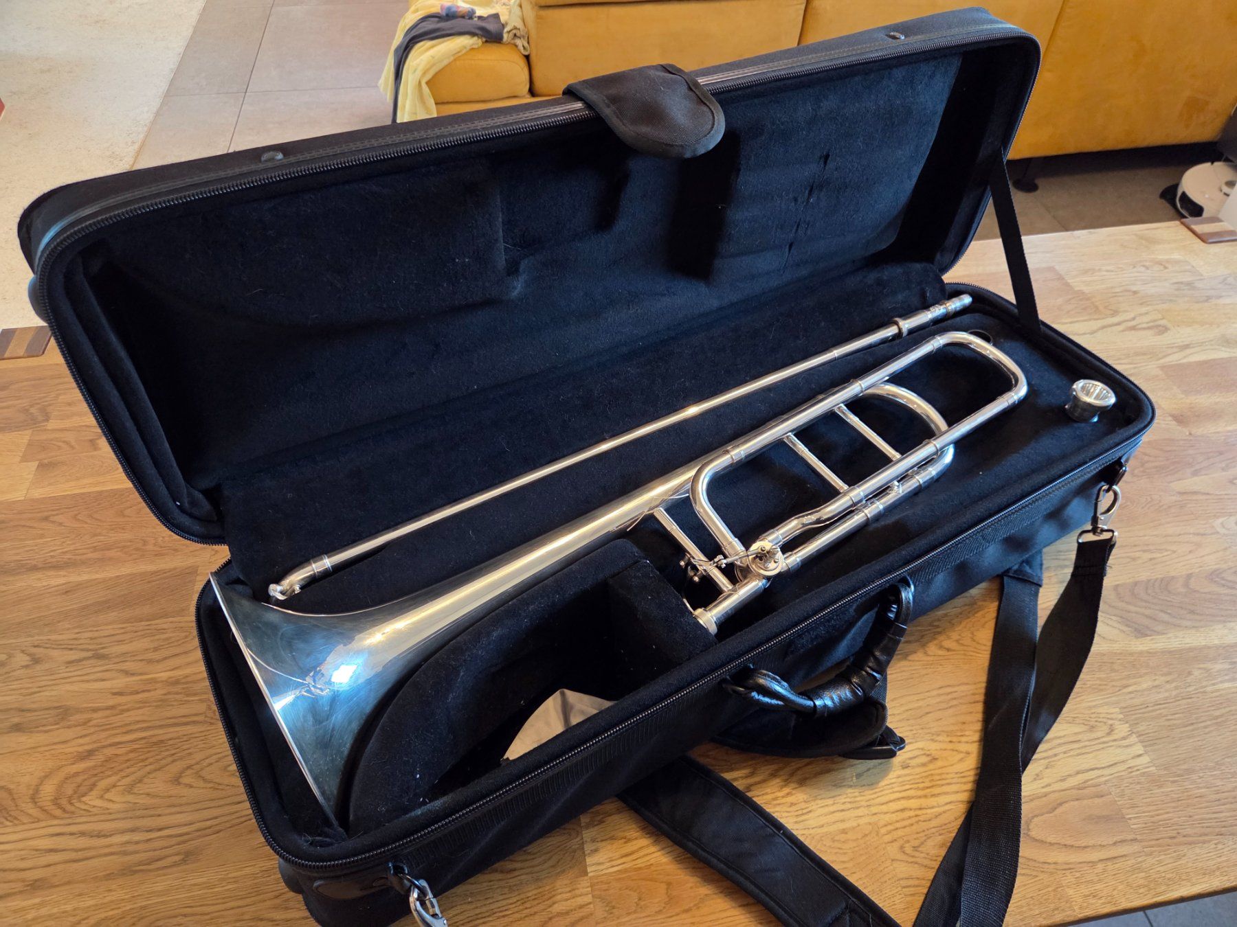 Musikinstrumente: Posaune Bach Stradivarius 42 versilbert – Gebraucht aus Arbedo von TheZec 1