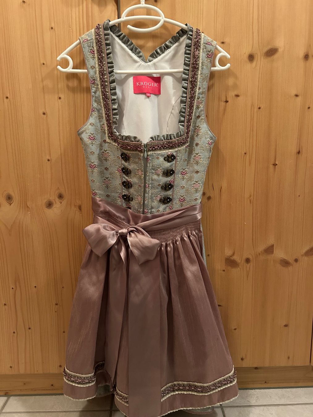 Krüger Vestiti: Krüger Dirndl – Usato da Hätzingen venduto da Killeregli 6