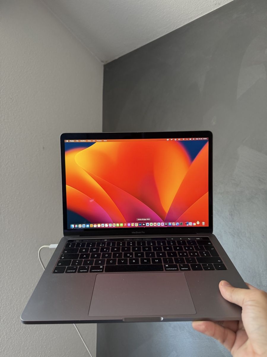 Apple Notebooks: Mac Book Pro 13” Touchbar – Gebraucht aus Magliaso von therealgivn 5
