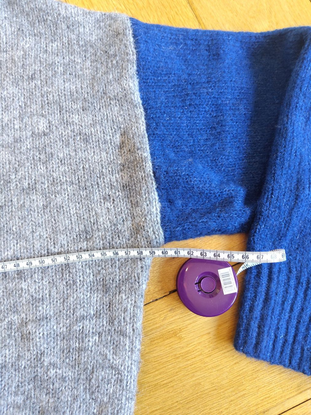 Pulls & Sweat-shirts: Pullover – D'occasion à Bern par Linii 1