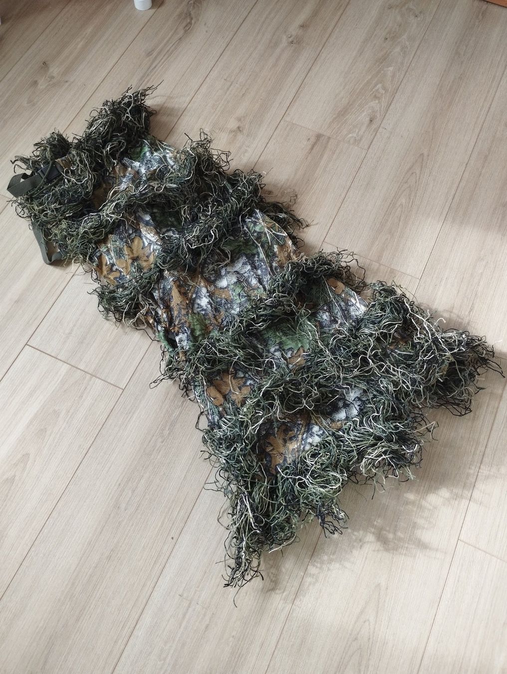 Sonstige Gartendekorationen: Ghillie pour téléobjectif + trépied – Gebraucht aus Ballaigues von hendrix06 1