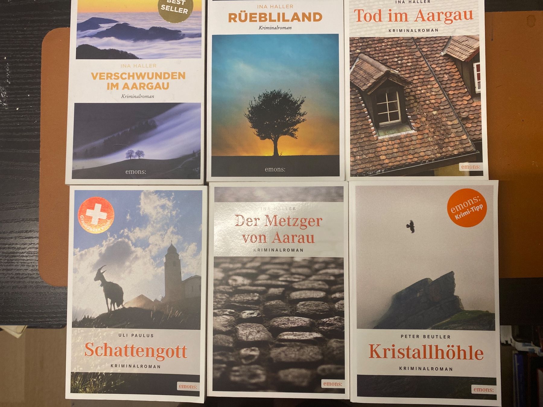 Livres: 6 Aargauer Krimis emons Verlag – D'occasion à Erlinsbach SO par Silverstorm