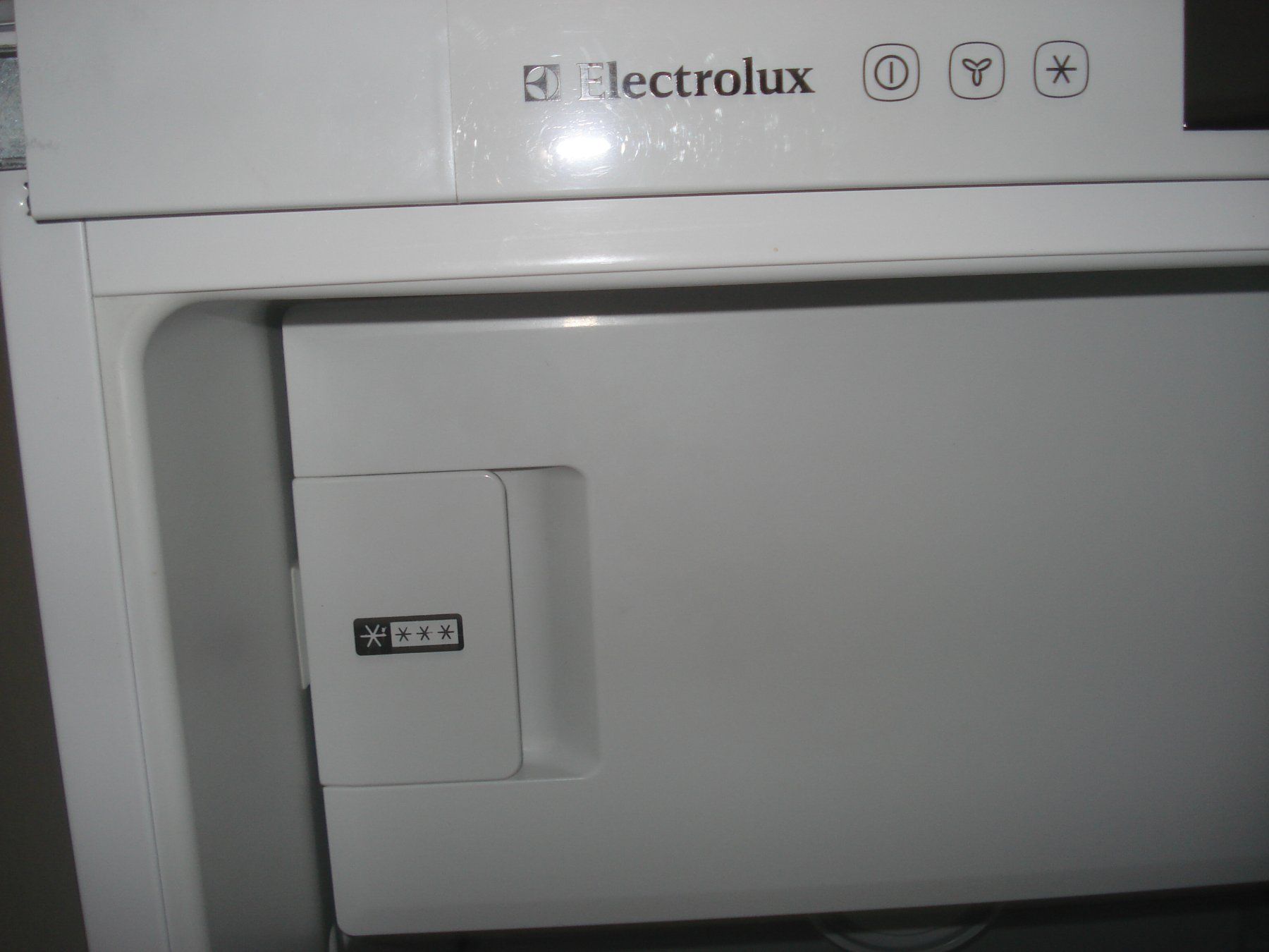 Electrolux Frigoriferi: Kühlschrank – Usato da Baldegg venduto da osi07 3