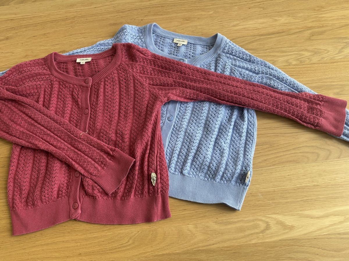 Pomp de Lux Kleiderpakete & -sets: 2 Pompdelux Cardigans 122/128 – Gebraucht aus Zürich von S_eva