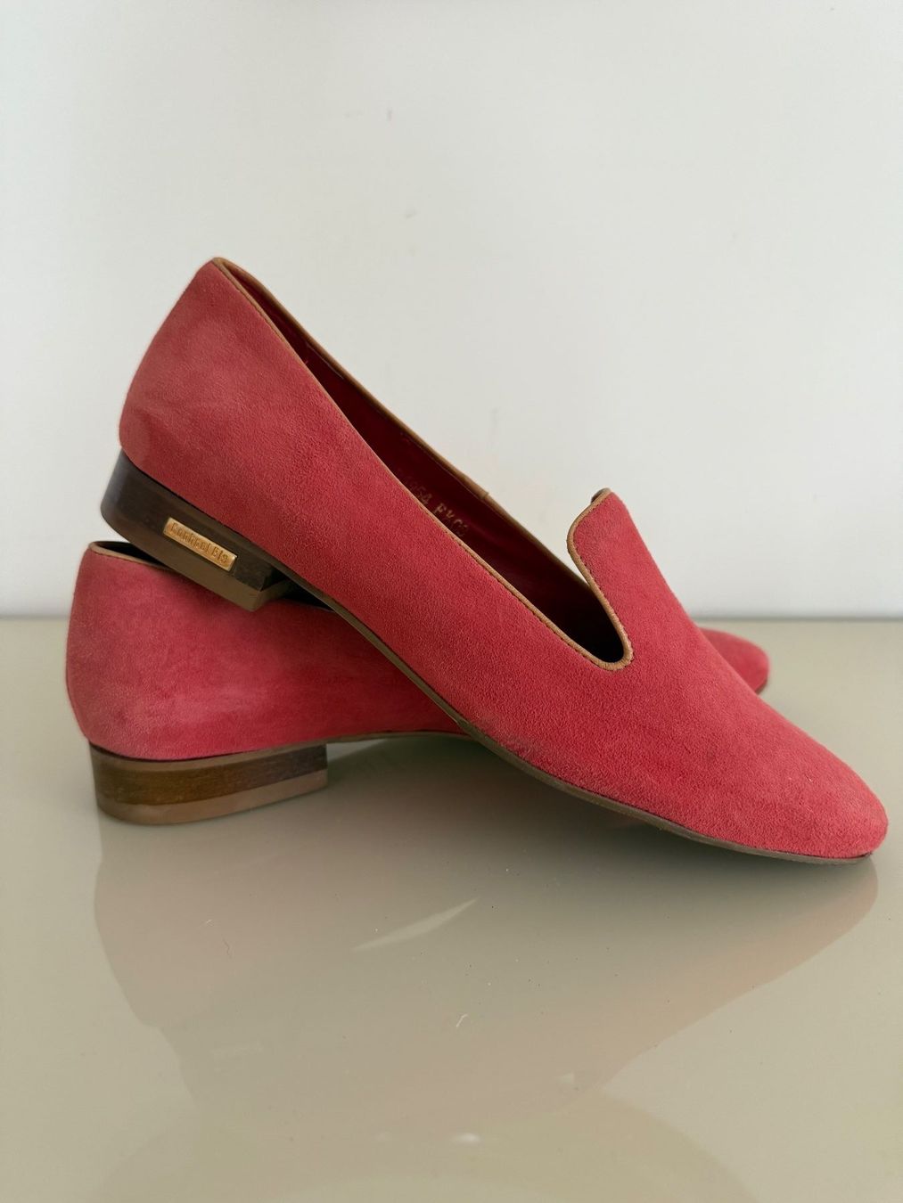 Scarpe da donna: WILDLEDER LOAFERS DAMEN GR. 39 – Usato da Steg im Tösstal venduto da goldlionfree 1