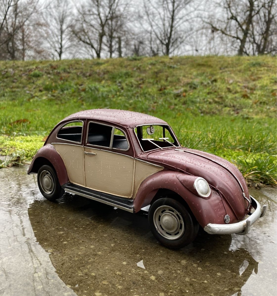 Volkswagen Modellini d'auto: VW Käfer Weinrot &  Beige aus Blech – Nuovo (secondo la descrizione) da Langendorf venduto da Blechfahrzeuge 1