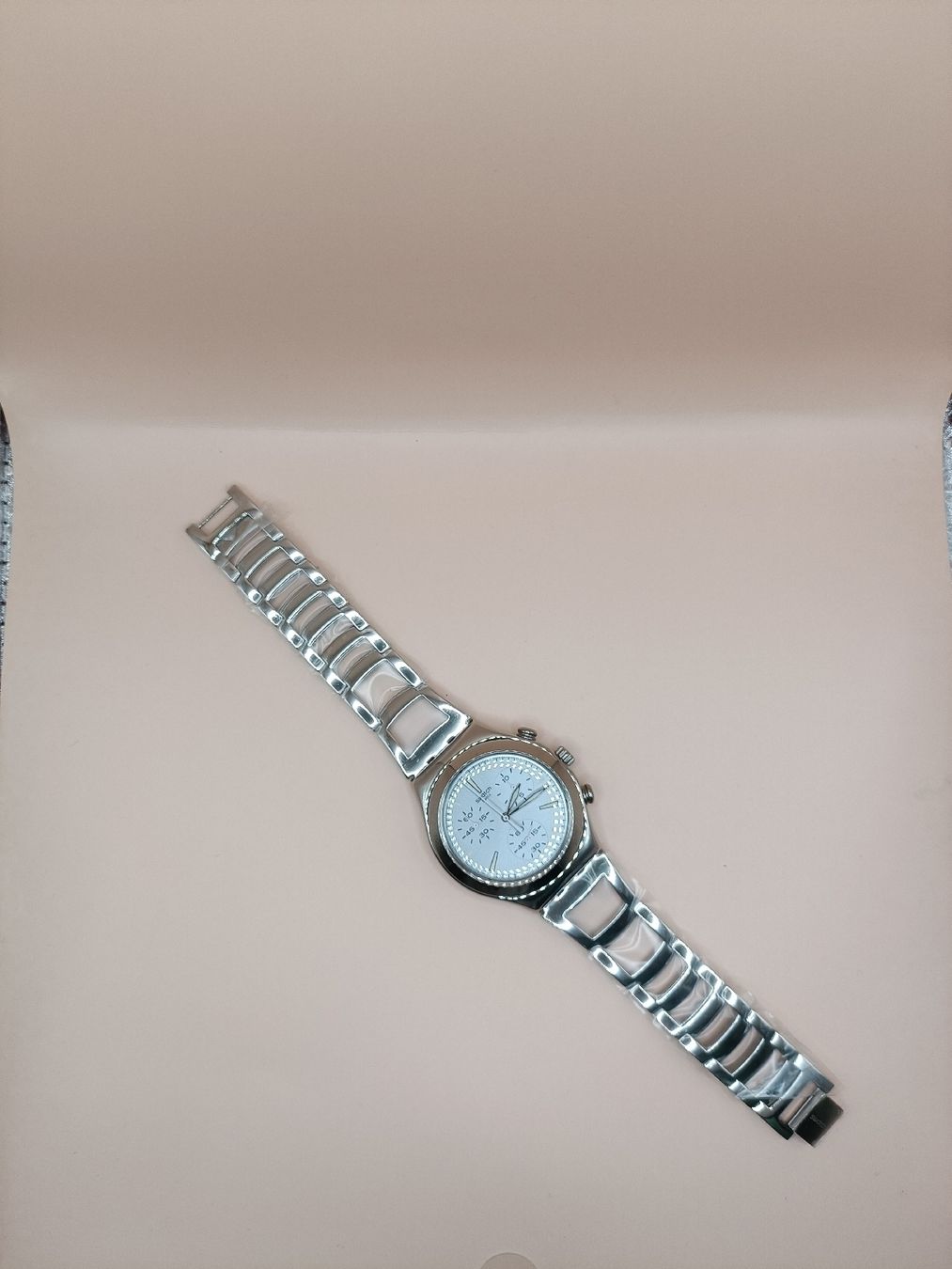 Swatch Montres: Swatch Uhr  – Neuf avec emballage d'origine à Lausen par Best-Deal92 3