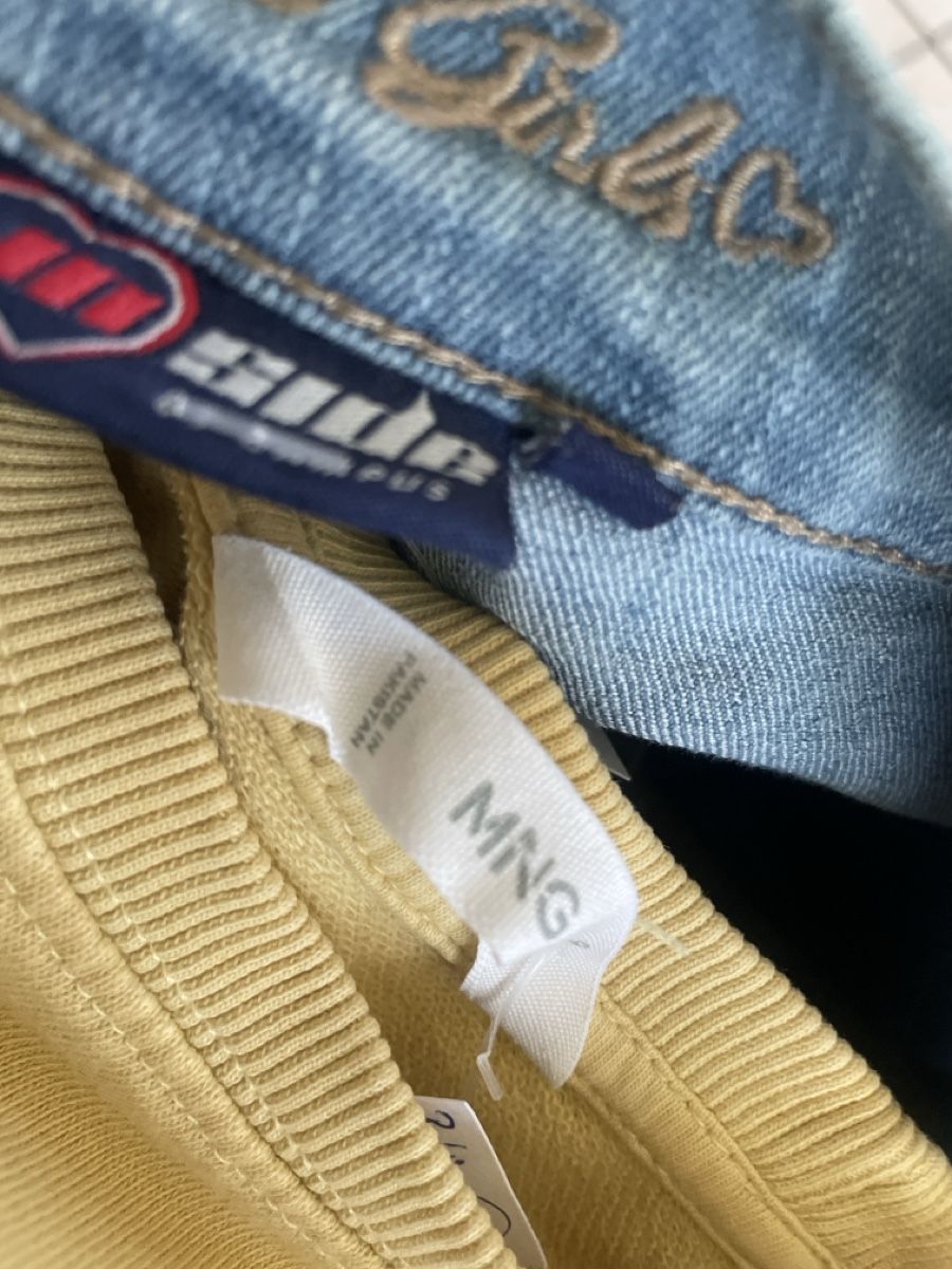 Mango Ensembles coordonnés: Pullover Mango gelb und Jeans Manor blau Gr.134 – D'occasion à Obergerlafingen par cabo4 4