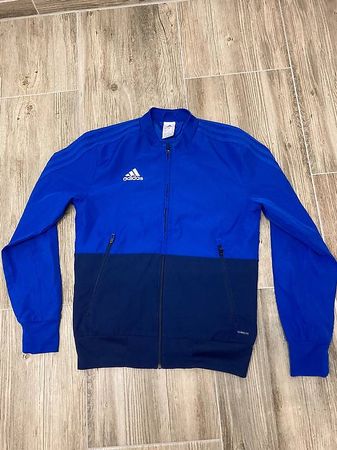 Adidas Trainingsjacke Grösse XS