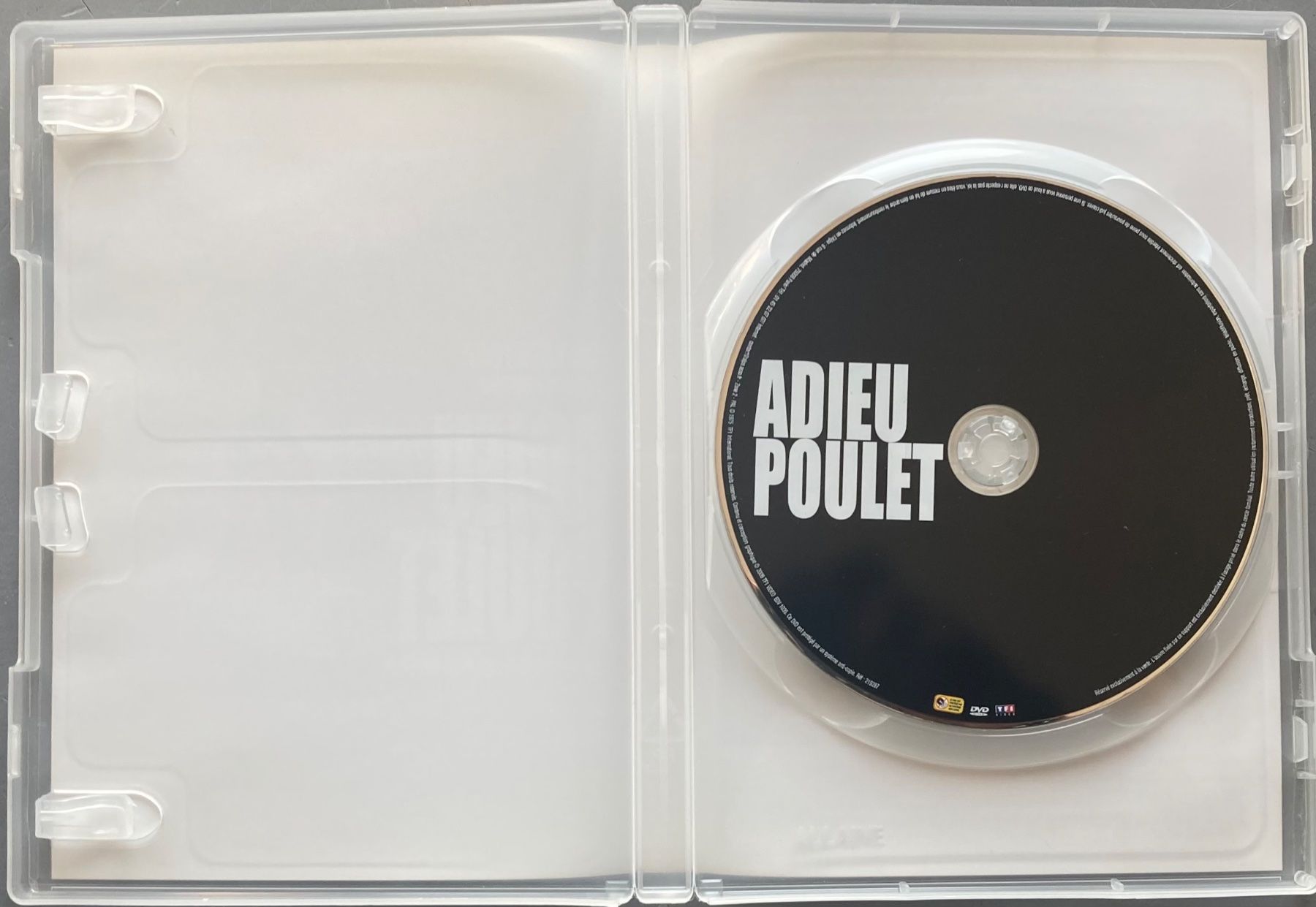 Tous les DVDs: ADIEU POULET – D'occasion à Poliez-Pittet par Newtown-Records 2