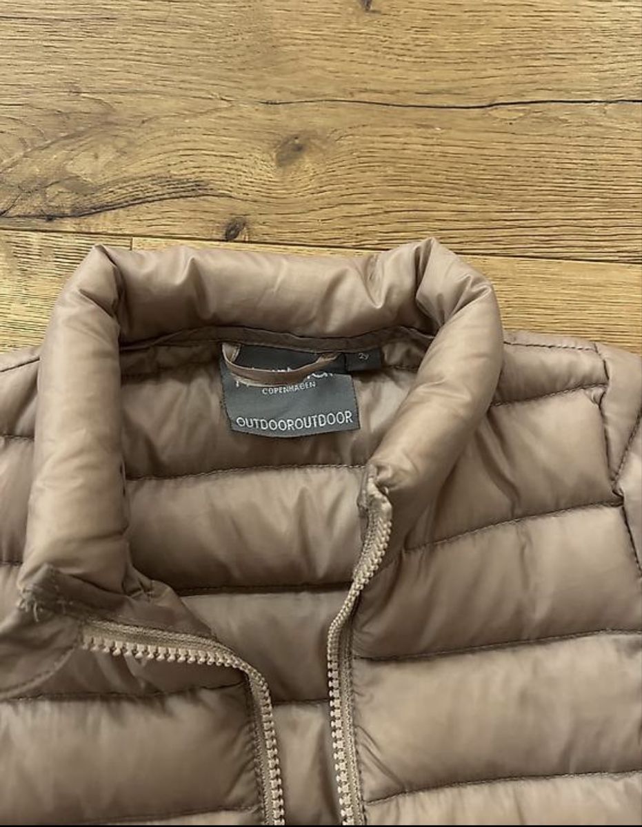 Giacche & Cappotti: Jacke Marmar 2 Jahre – Usato da Ausserberg venduto da saria00 1