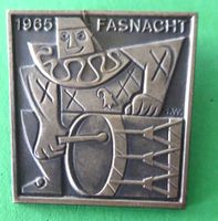 Basler Fasnachtsplakette Silber mit Nadel 1965