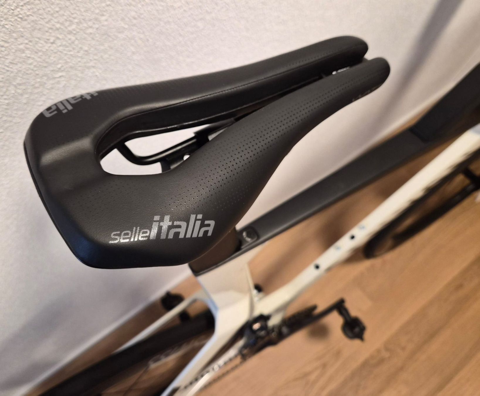 Canyon Vélos: Canyon Speedmax CF 8 Disc Di2 – D'occasion à Luzern par JK104 3