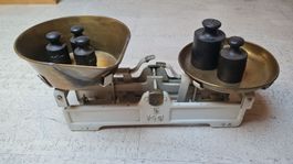 Antike Küchenwaage, 5kg, mit Gewichten, Vintage Deko!