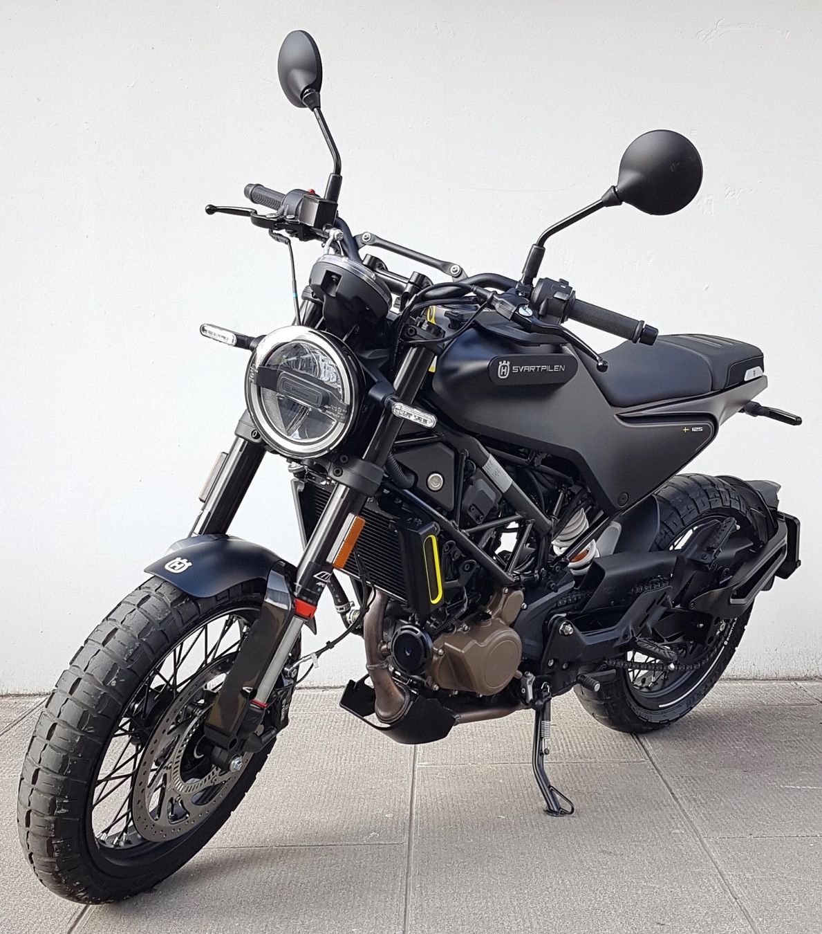 Husqvarna Strada: HUSQVARNA Svartpilen 125 – Usato da Goldiwil (Thun) venduto da lilli969 2