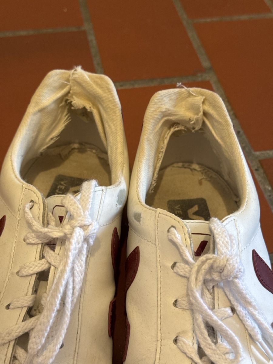 Veja Herrenschuhe: Veja Grösse 42 Rot – Gebraucht aus Basel von kla_6ln8 2