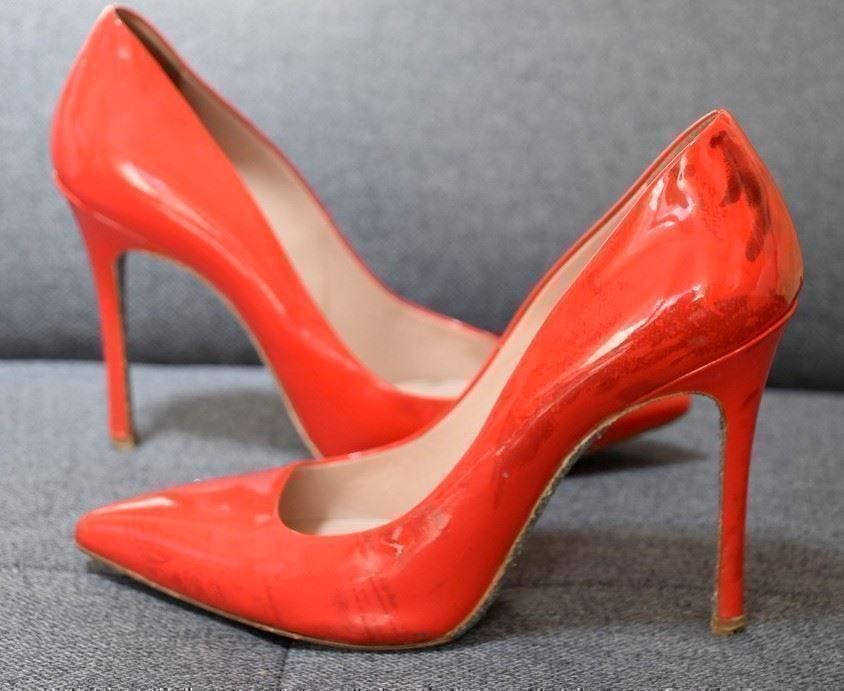 Miu Miu Chaussures femmes: Pumps Miu MIu . 38 – Défectueux à Collonges par Auganien 3