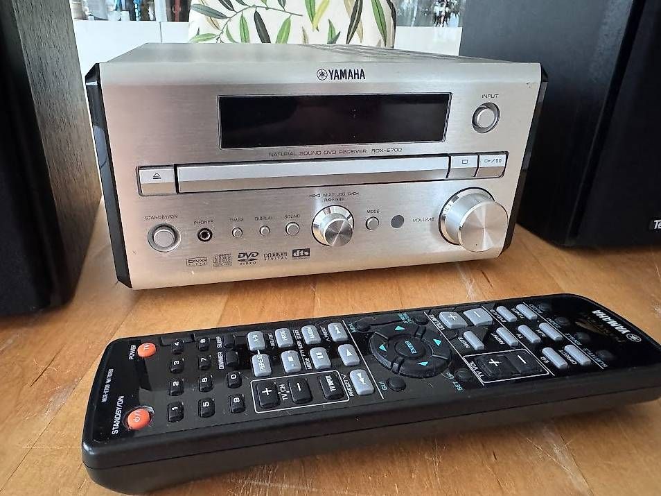 Yamaha RDX-E700 DVD Receiver + 2× TechniSat Boxen - komplett (Gebraucht ...