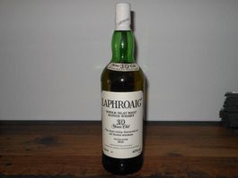 LAPHROAIG 10 YEAR OLD - 1980's Top Rarität