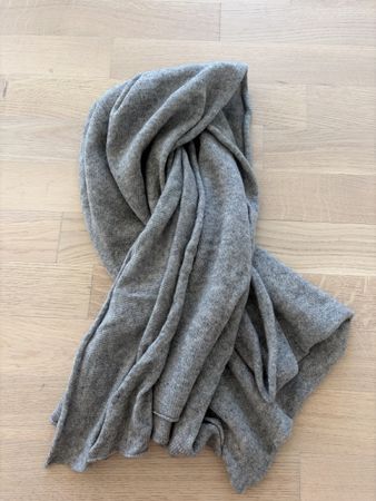 Schal Allude Cashmere grau weich