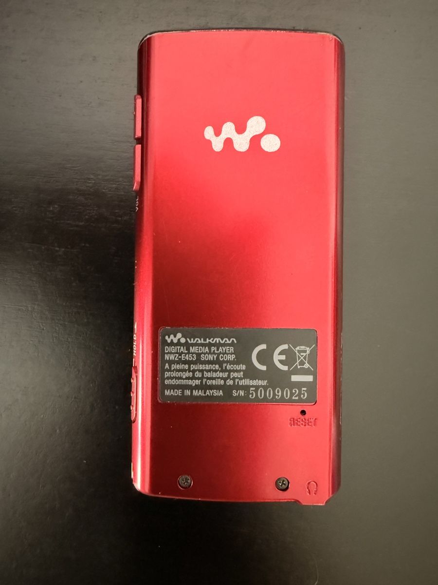 Sony Tragbarer Mediaplayer: Sony Walkman NWZ-E453 Rot – Gebraucht aus Brittnau von ToastbrotT 2