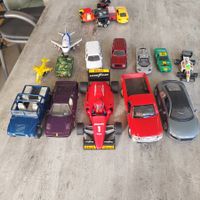 Spielzeugautos diverse gross und klein
