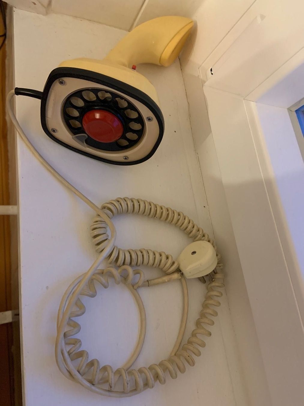 Telefoni: Ericofon 50er Jahre Telefon, beige – Usato da Arboldswil venduto da Sonnenelfe 2