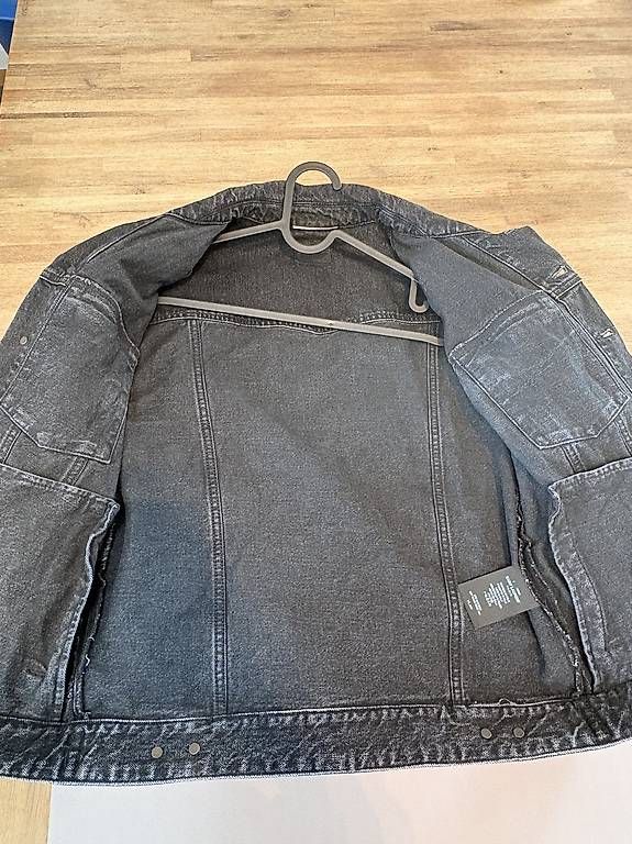 Jacken: Saint Laurent Jeansjacke – Gebraucht aus Wettingen von dionysos03 4
