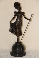 Sculpture en bronze sur socle marbre .