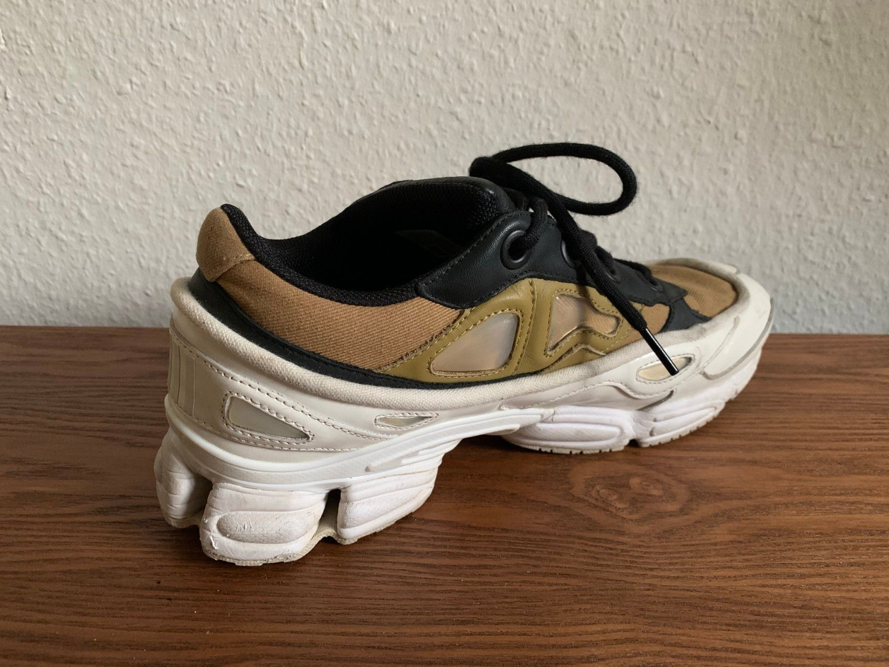 Raf Simons Herrenschuhe: ADIDAS x RAF SIMONS - Ozweego Sneaker 42 – Gebraucht aus Zürich von Diazaio 2