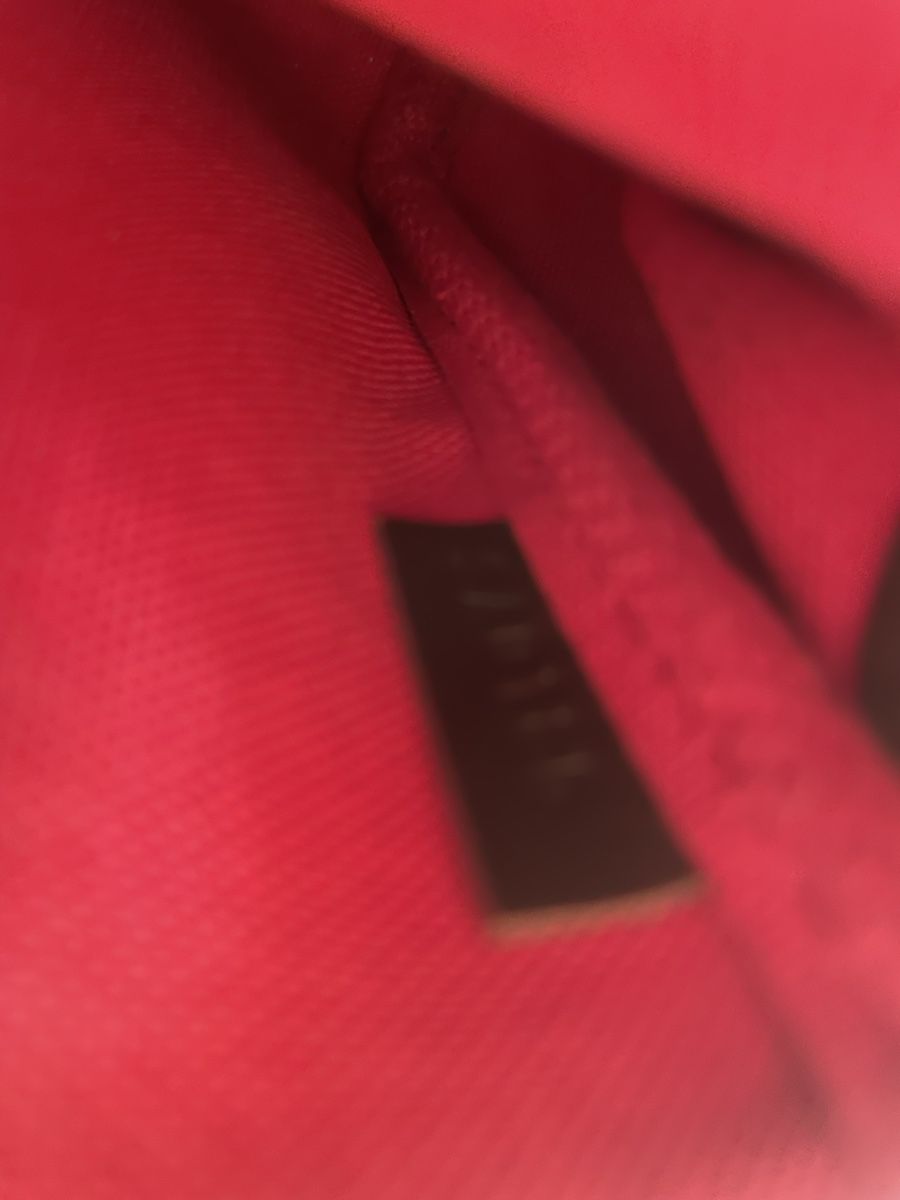 Louis Vuitton Borse da donna: Louis Vuitton Pochette Favorite PM – Usato da Losone venduto da Giulieth 6