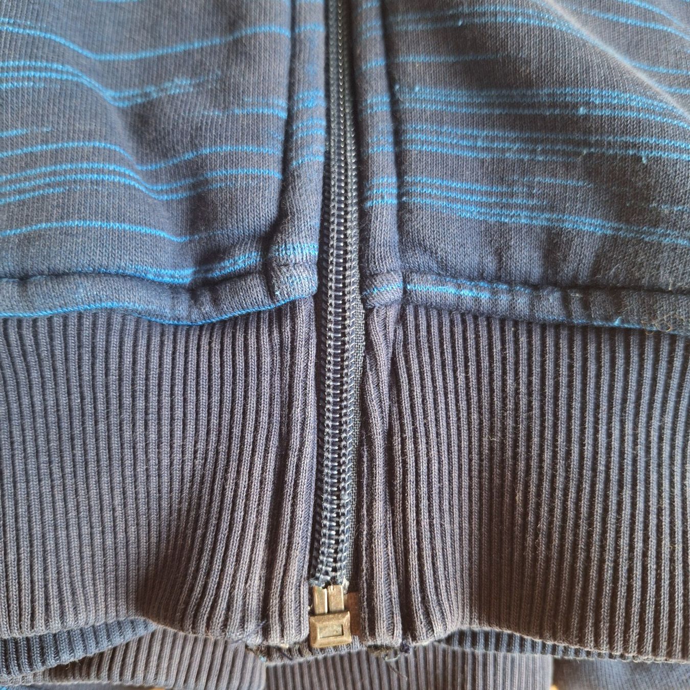 Maglioni & Felpe: Nike Zip-Hoodie, Kapuzenpullover Gr.170 – Usato da Hettenschwil venduto da Schneuggi2 5