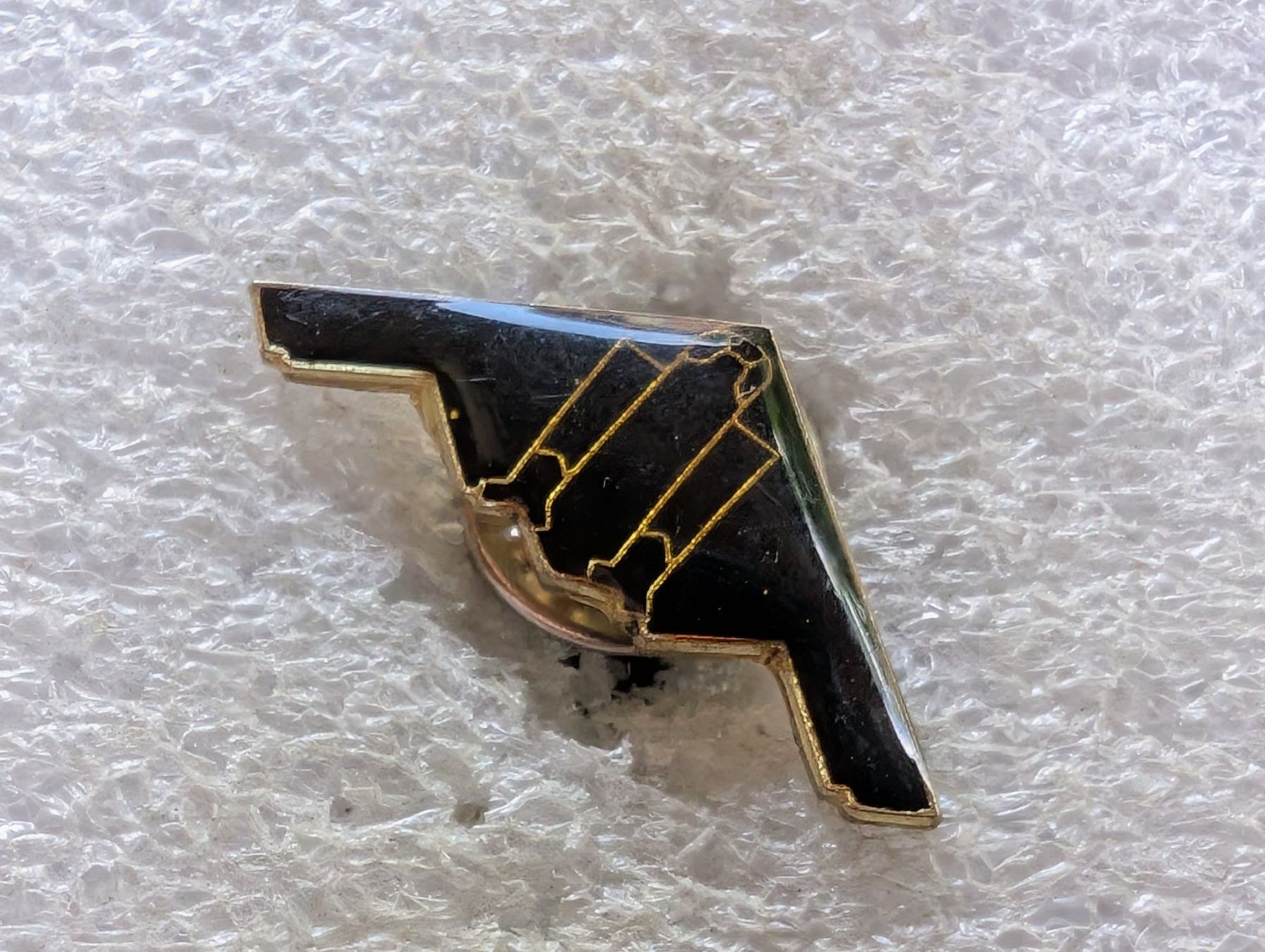 Placchette & Badge: Ansteckpin 199: Flugzeug – Usato da Oppligen venduto da Pin-Fall-Shop