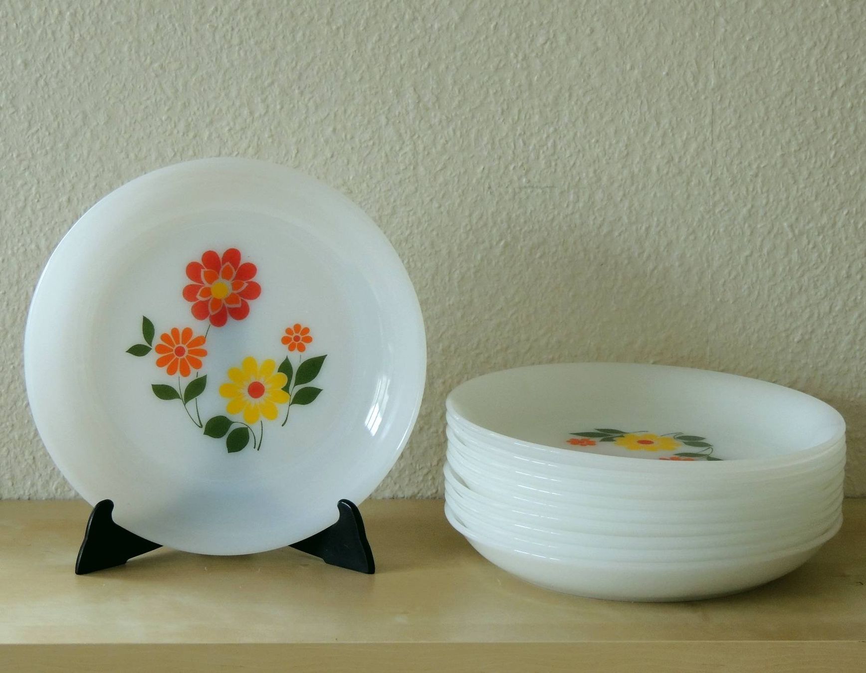 Teller: 10 assiettes de table, modèle Rotterdam, Arcopal, 1970s – Gebraucht aus La Chaux-de-Fonds von Helene2300
