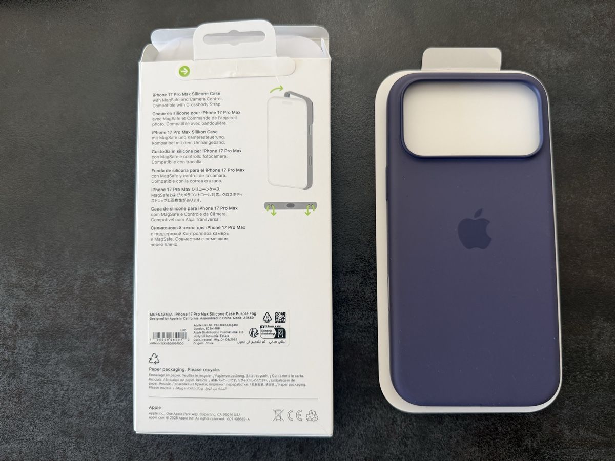 Apple Cover & Protezioni schermo: iPhone 17 Pro Max Silikon Case Original Apple, unbenützt – Nuovo (secondo la descrizione) da Meisterschwanden venduto da Walter222 1