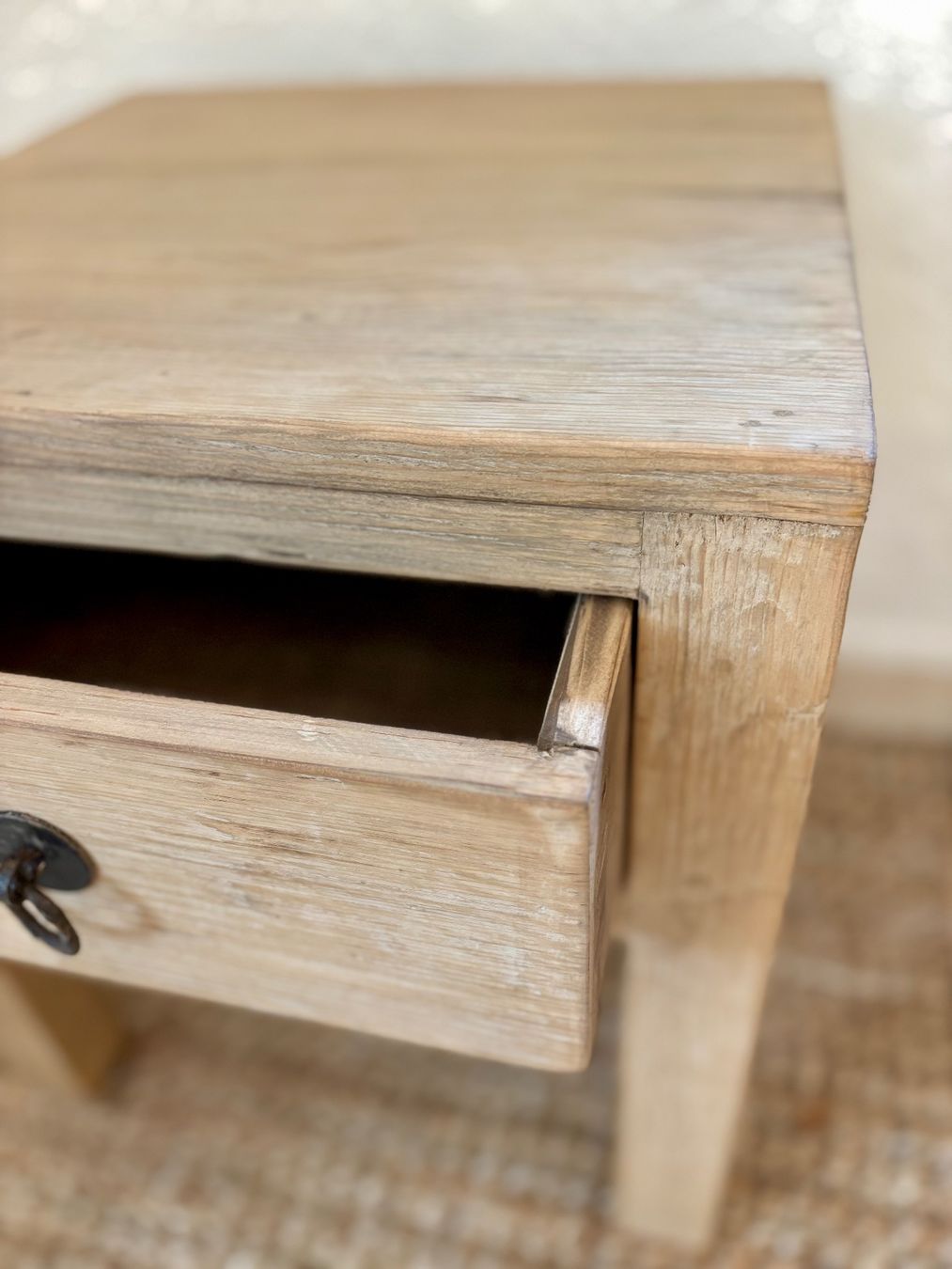 Comodini: Antiker asiatischer Nachttisch – Usato da Richterswil venduto da 0207lifestyle 3