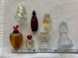 18 Parfum Miniaturen