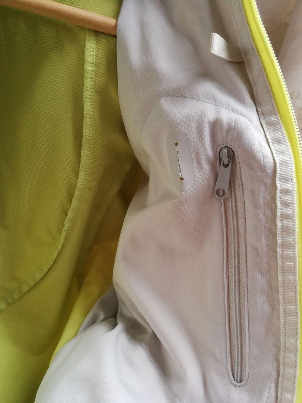 Jack Wolfskin Giacche: Jack Wolfskin Trekking-/ Wanderjacke – Usato da Stäfa venduto da basidis 4